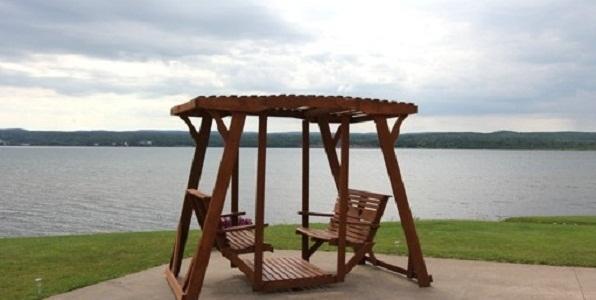 Baraga Lakeside Inn Экстерьер фото