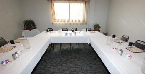 Baraga Lakeside Inn Экстерьер фото